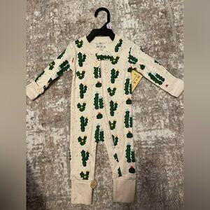 Monica + Andy Organic Cotton Cactus Print Kids Footie Pajamas size 0/3M-NWT